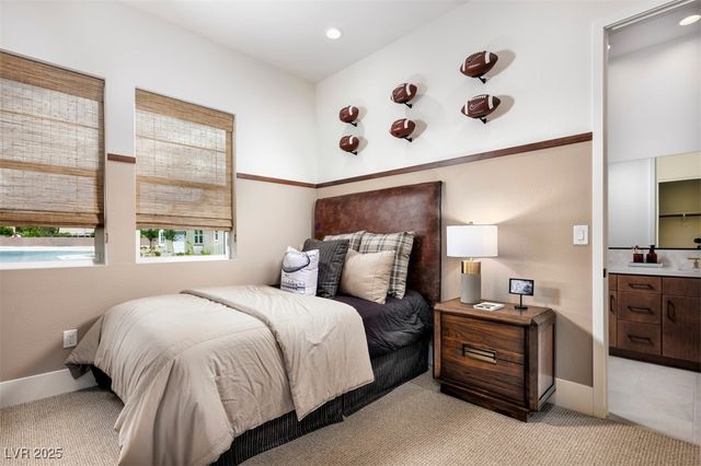 5721 Kings Bluff Avenue, Las Vegas, NV 89131