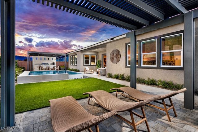 5721 Kings Bluff Avenue, Las Vegas, NV 89131