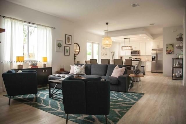 15105 SW 180th St, Miami, FL 33187