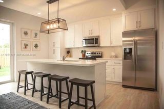 15105 SW 180th St, Miami, FL 33187