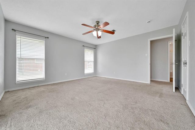 9898 Twin Shores Drive, Willis, TX 77318