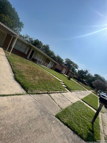 4207 Waikiki, San Antonio, TX 78218