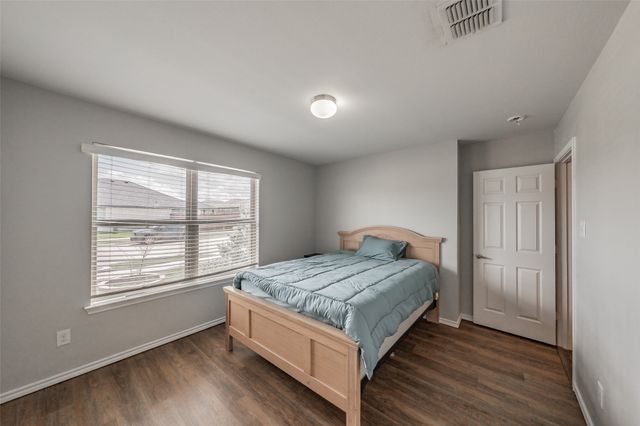 11808 Castleford Way, Fort Worth, TX 76036