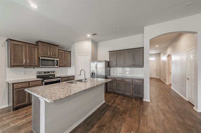 11808 Castleford Way, Fort Worth, TX 76036