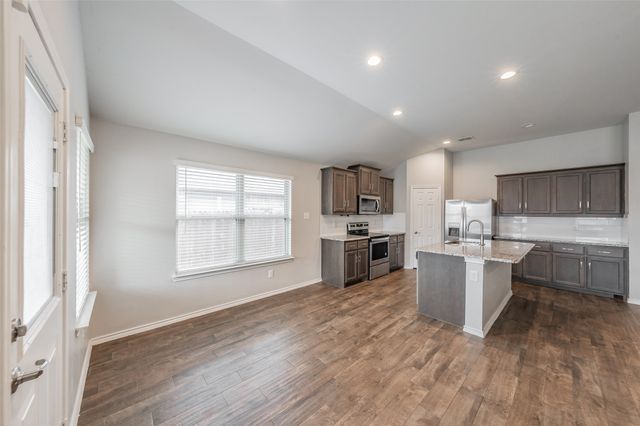11808 Castleford Way, Fort Worth, TX 76036