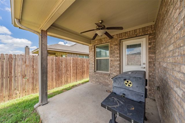 11808 Castleford Way, Fort Worth, TX 76036