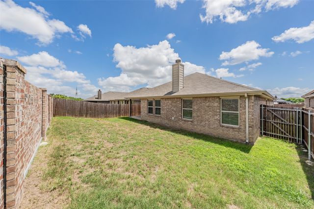 11808 Castleford Way, Fort Worth, TX 76036