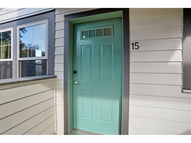 737 Ne 99TH Ave 15, Portland, OR 97220