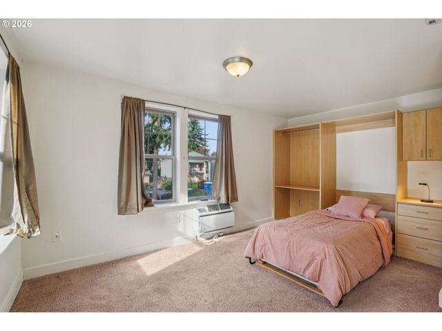 737 Ne 99TH Ave 15, Portland, OR 97220