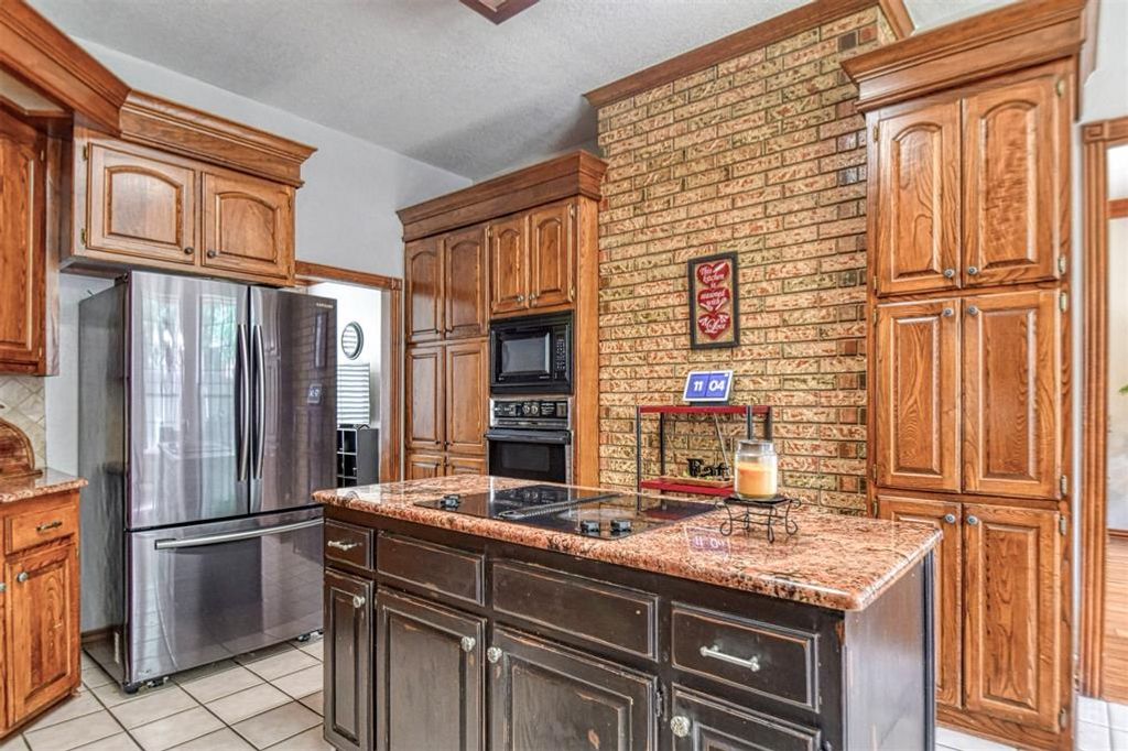 6625 NW 115th Street, Oklahoma City, OK 73162