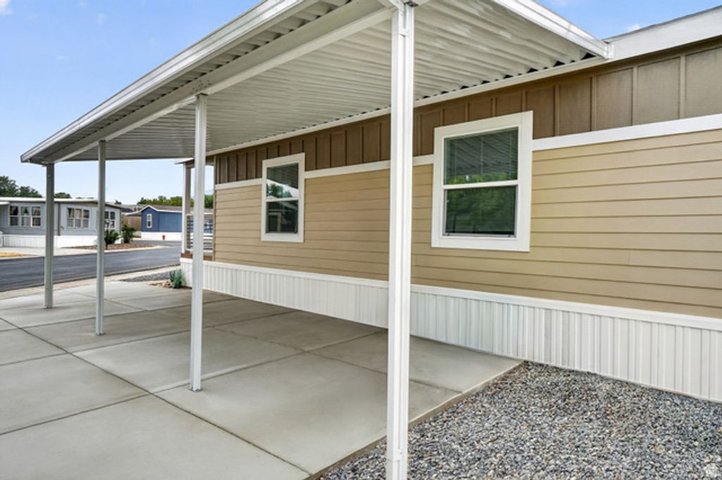 1500 N ANGEL ST #12, Layton, UT 84041 — photo 4