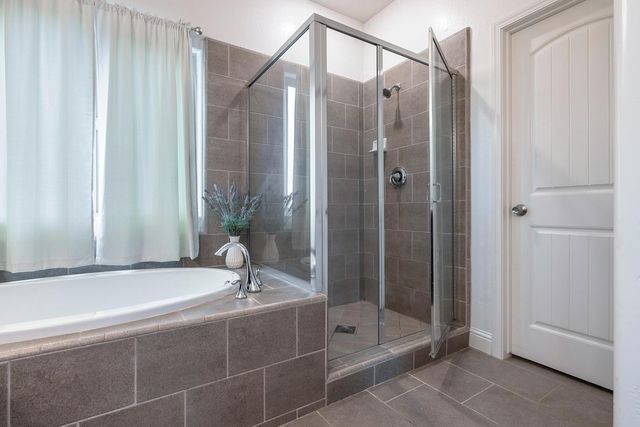 4085 Alamos Avenue, Clovis, CA 93619