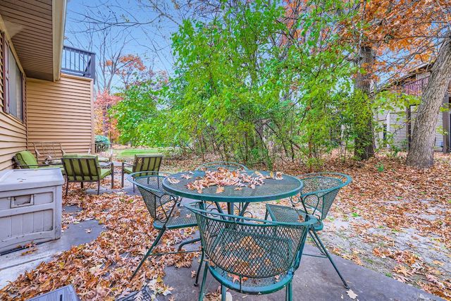 104 South Drive, Circle Pines, MN 55014