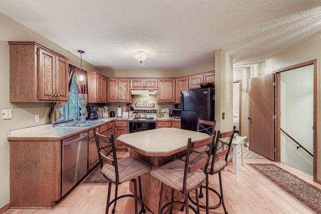 104 South Drive, Circle Pines, MN 55014