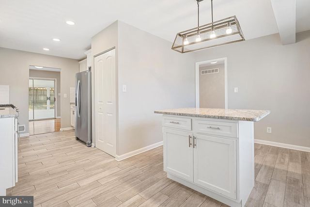 7 CEDAR BLUFF CT, Baltimore, MD 21228