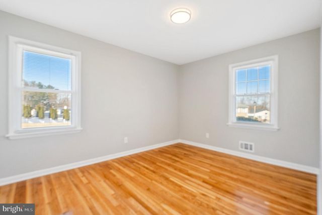 7 CEDAR BLUFF CT, Baltimore, MD 21228