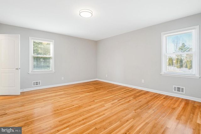 7 CEDAR BLUFF CT, Baltimore, MD 21228