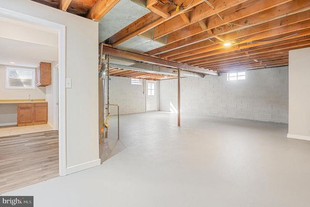 7 CEDAR BLUFF CT, Baltimore, MD 21228