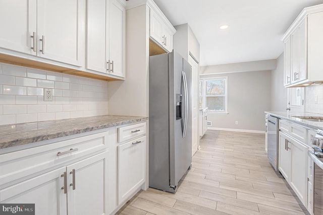 7 CEDAR BLUFF CT, Baltimore, MD 21228