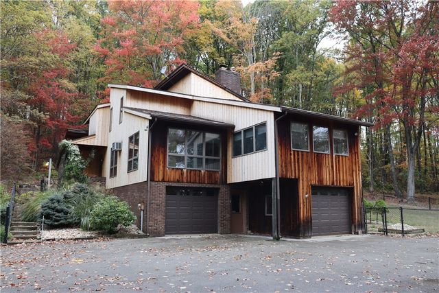 232 Red Arrow Rd, Ligonier Twp, PA 15658