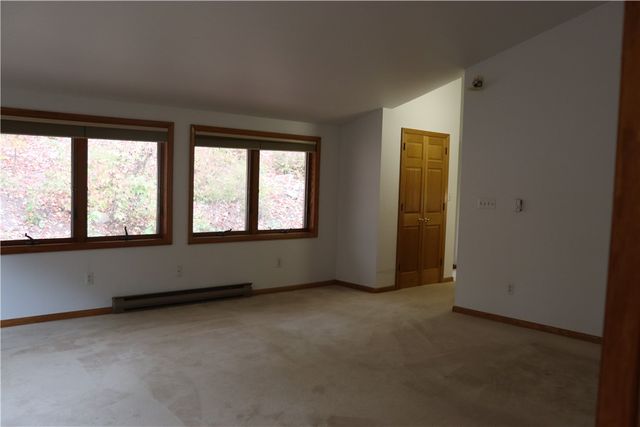 232 Red Arrow Rd, Ligonier Twp, PA 15658