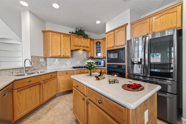 12550 Country Arbor Lane, Houston, TX 77041