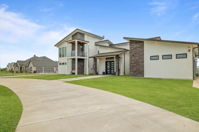 1595 Bledsoe Road, Gunter, TX 75058