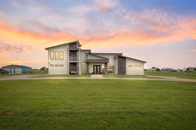 1595 Bledsoe Road, Gunter, TX 75058