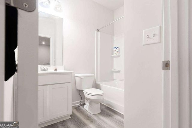 1135 Chastain Drive, Sugar Hill, GA 30518