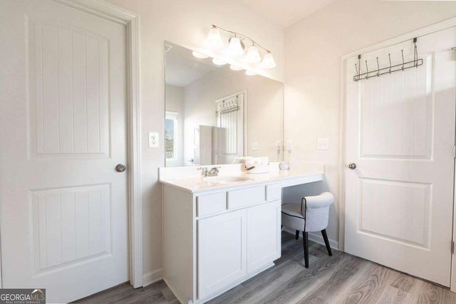 1135 Chastain Drive, Sugar Hill, GA 30518