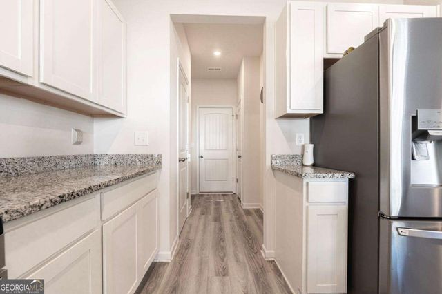 1135 Chastain Drive, Sugar Hill, GA 30518