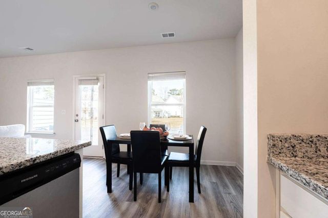 1135 Chastain Drive, Sugar Hill, GA 30518