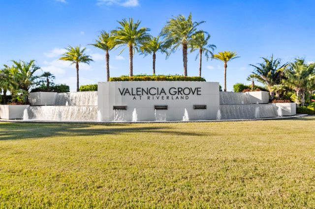 11974 SW Laguna Bay Parkway, Port St Lucie, FL 34987