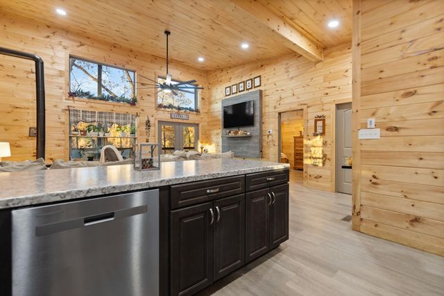 271 Lookout Lane, Jeffersonville, KY 40337