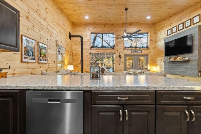 271 Lookout Lane, Jeffersonville, KY 40337