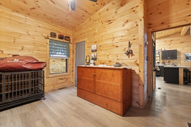 271 Lookout Lane, Jeffersonville, KY 40337