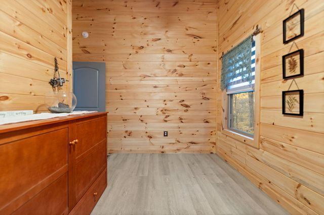 271 Lookout Lane, Jeffersonville, KY 40337