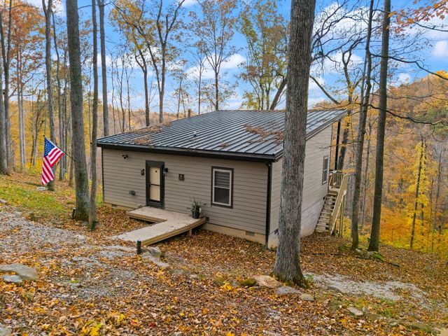 271 Lookout Lane, Jeffersonville, KY 40337