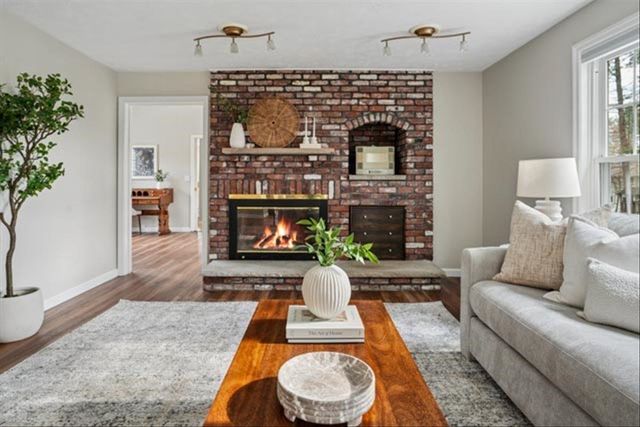 137 Peele Road, Nashua, NH 03062