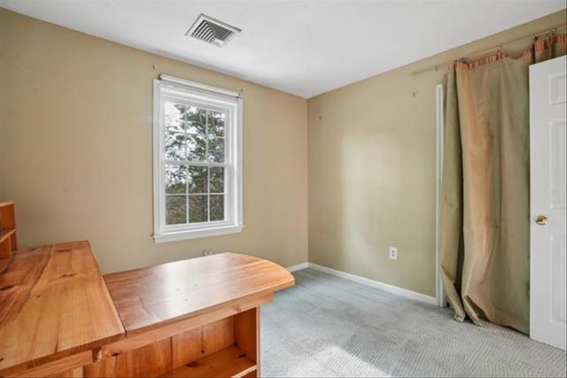 137 Peele Road, Nashua, NH 03062