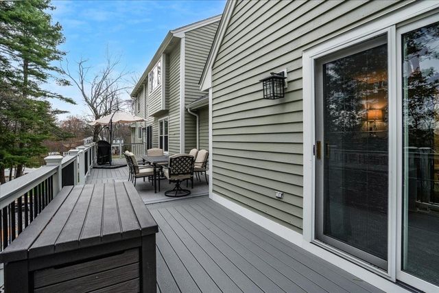 137 Peele Road, Nashua, NH 03062