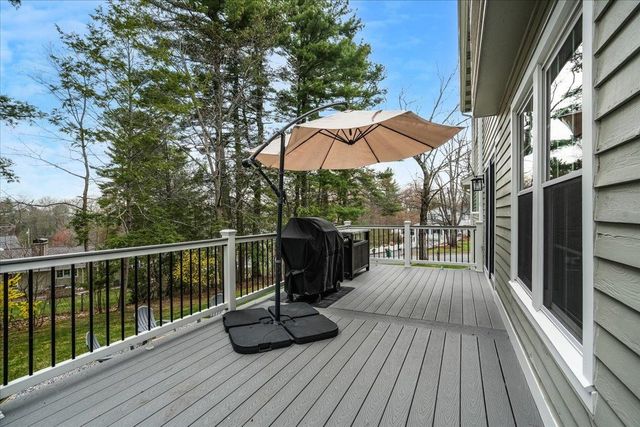 137 Peele Road, Nashua, NH 03062