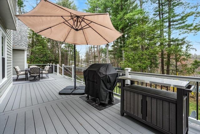 137 Peele Road, Nashua, NH 03062