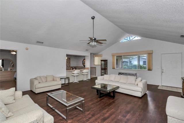 8695 SW 116TH STREET ROAD, Ocala, FL 34481