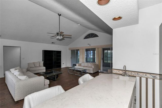 8695 SW 116TH STREET ROAD, Ocala, FL 34481