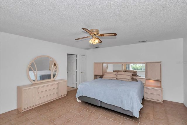 8695 SW 116TH STREET ROAD, Ocala, FL 34481