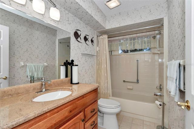 8695 SW 116TH STREET ROAD, Ocala, FL 34481