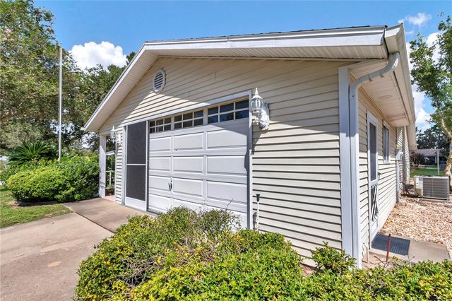 8695 SW 116TH STREET ROAD, Ocala, FL 34481