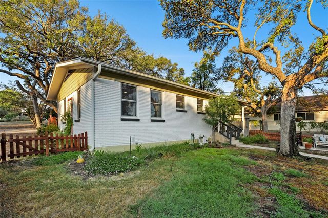 1400 Brandt DR, Austin, TX 78742
