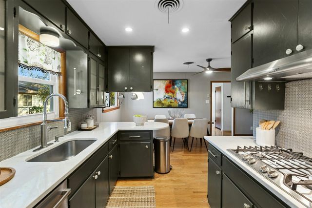 1400 Brandt DR, Austin, TX 78742